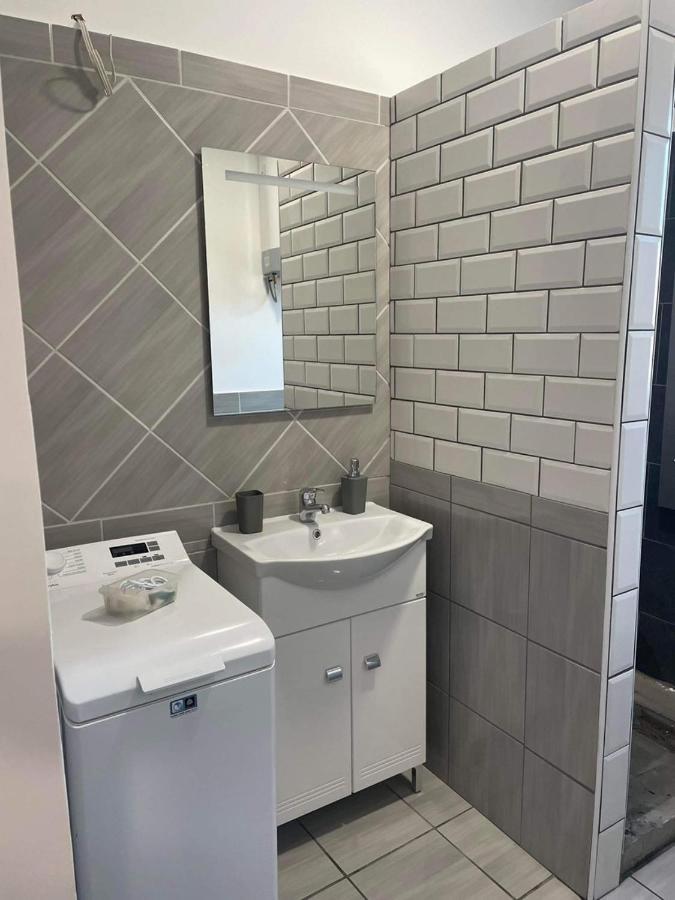 Apartmán Joleso Piheno Inárcs Exteriér fotografie