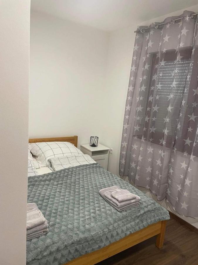 Apartmán Joleso Piheno Inárcs Exteriér fotografie