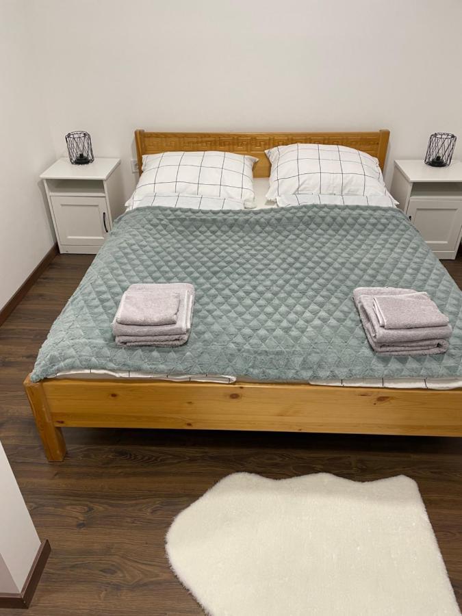 Apartmán Joleso Piheno Inárcs Exteriér fotografie